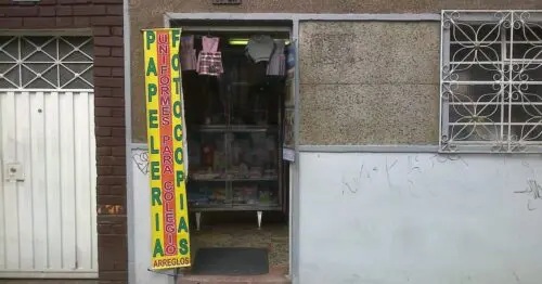 PAPELERIA Y ARREGLOS DE COSTURA PAPELERIA Y ARREGLOS DE COSTURA